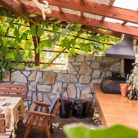 Apartmany Pod Lesem Rodvinov Bagian luar foto